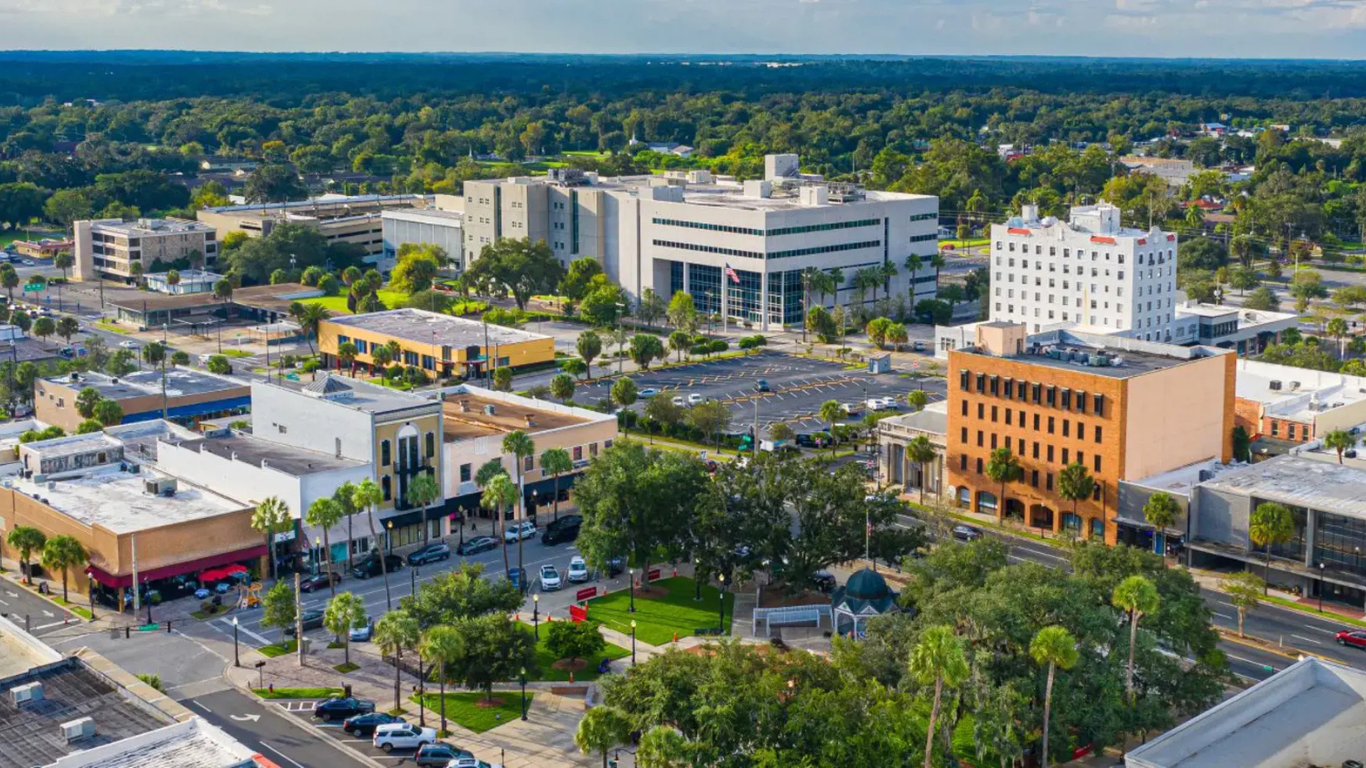 Top 10 Reasons Ocala Residents Use Storage Units (And How to Pick the Right Size)